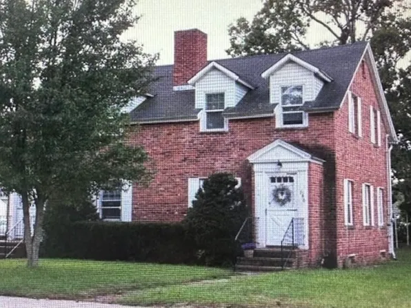 144 Linwood St #144, Uxbridge, MA 01569