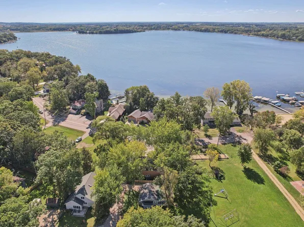 N4509 Warne Ave, Cambridge, WI 53523