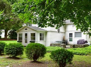 6 Prospect Lake Rd, Egremont, MA 01230