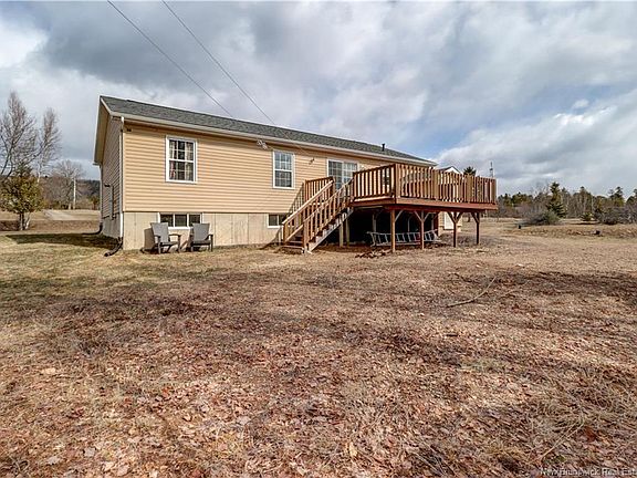 4th image of 21 Canada Packers Rd