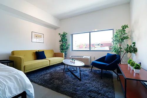 1st image of 3911 Centre St #401