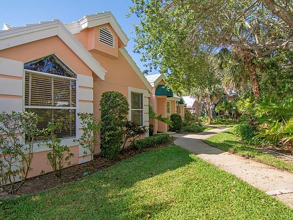 2nd image of 1316 Coral Park Ln
