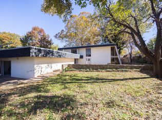 109 N 10th St, Ponca City, OK 74601