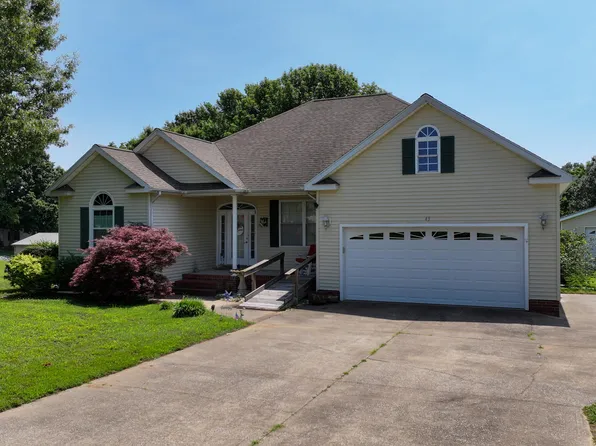 43 Crosshill Rd, Eddyville, KY 42038