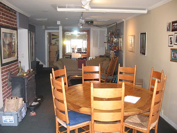 living/dining room