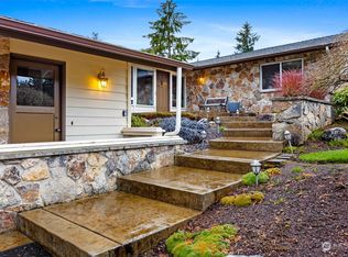 17220 7th Ave W, Bothell, WA 98012