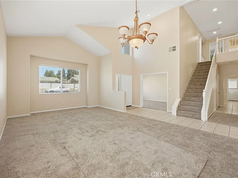 18112 Osborne St — Photo 20