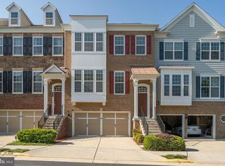 43628 White Cap Ter, Chantilly, VA 20152
