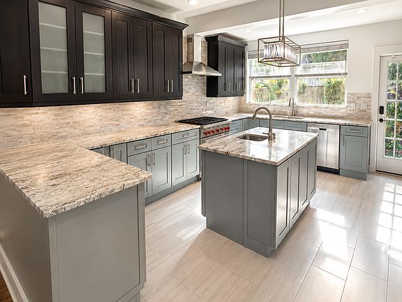 3rd image of 4534 W Beachway Dr