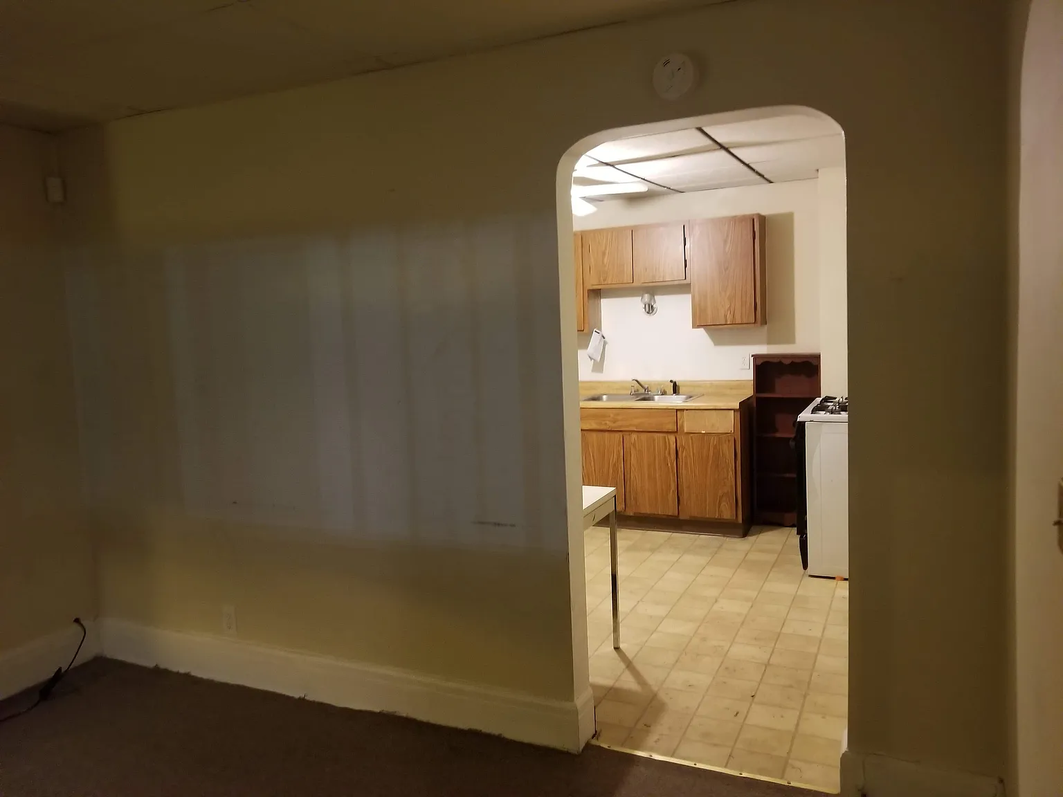 2 bed, 800 sqft, $975 — Photo 4