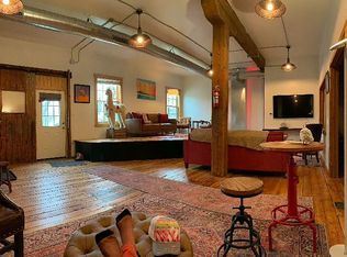 N39W6185 Jackson St #1, Cedarburg, WI 53012