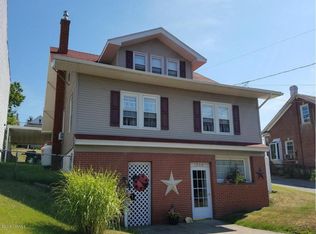 1350 W Mulberry St, Coal Township, PA 17866