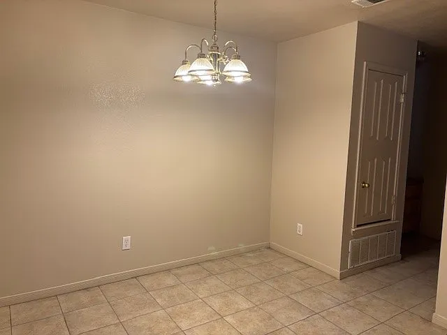 1312 Nicholas Cir #B — Photo 5