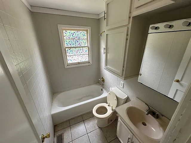 51 Lakeside Dr — Photo 5