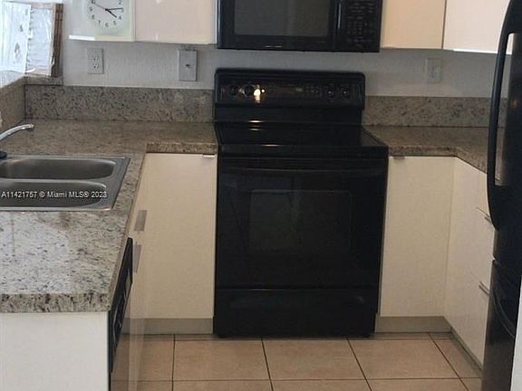 3rd image of 2445 SW 18th Ter APT 913