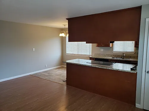 5503 Spinnaker Dr #4 Photo 1