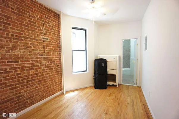 Rented by Citi Habitats | media 6
