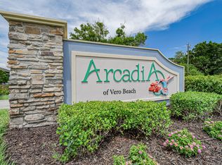 6220 Arcadia Sq, Vero Beach, FL 32966