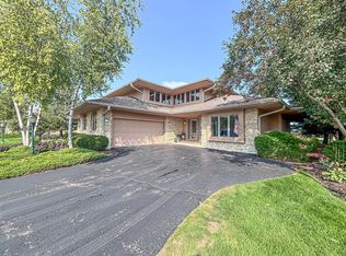 504 N Ponderosa Dr, Hartland, WI 53029