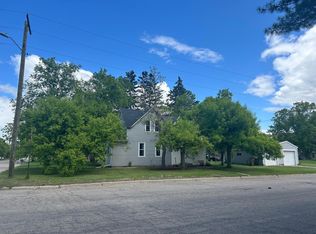 412 2nd Ave NE, Perham, MN 56573