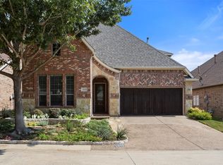 2633 Waters Edge Ln, Fort Worth, TX 76116