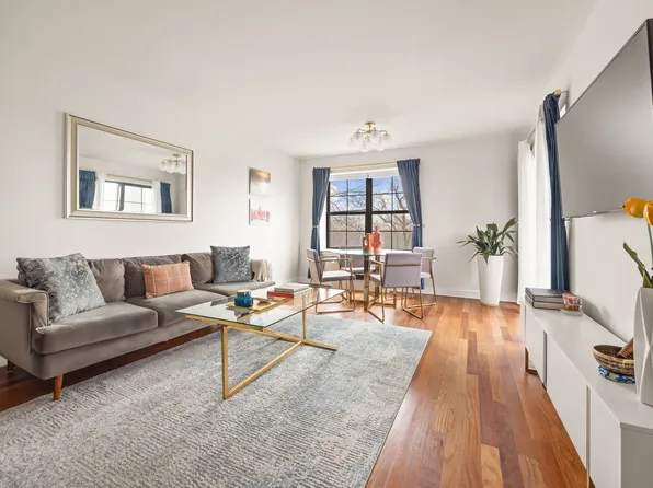 93 Rapelye Street 3D image 1 of 10