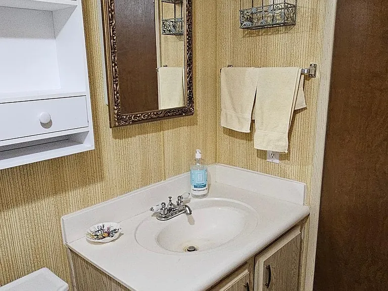 4208 Meadow Grove Dr — Photo 10