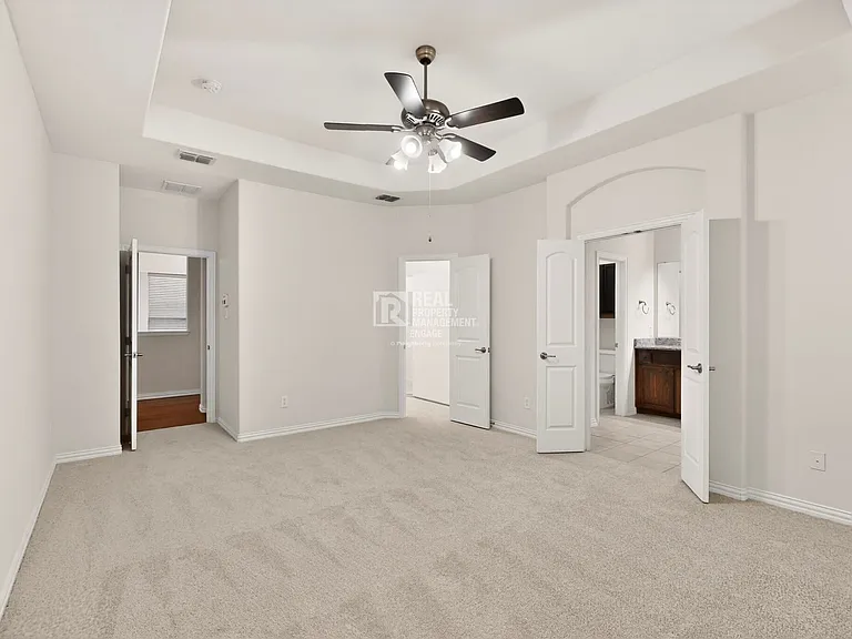 963 Cougar Dr — Photo 26
