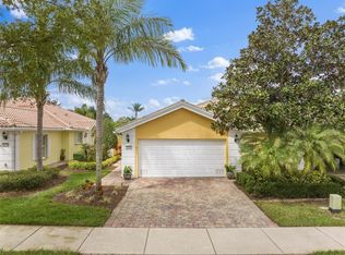 4944 Corsica Sq, Vero Beach, FL 32967