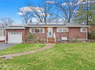 1901 Vernon St, Oakhurst, NJ 07755