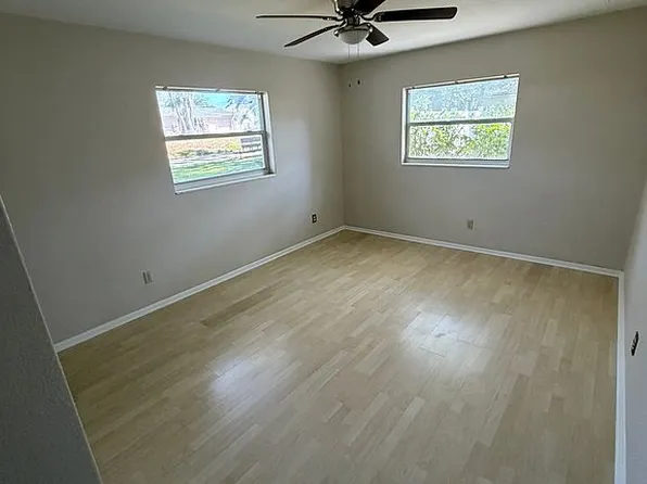 13824 83rd Pl, Seminole, FL 33776