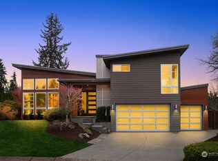 18004 NE 12th Pl, Redmond, WA