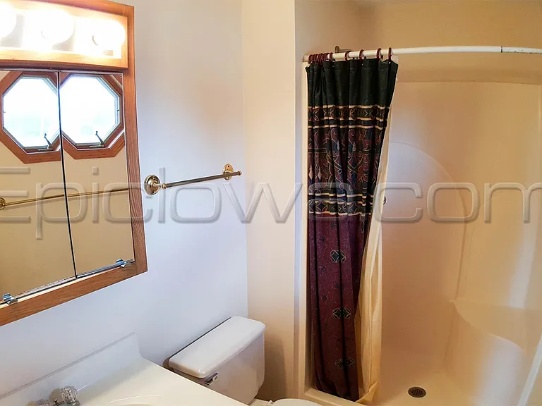 1504 Brookdale Ln NE — Photo 8