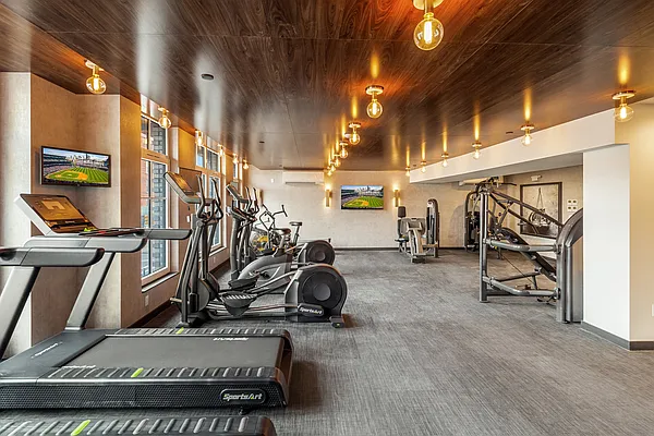 Rented by EXR | media 14