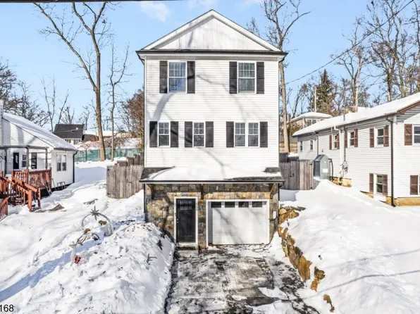 506 Brooklyn Mountain Rd, Hopatcong Boro, NJ 07843