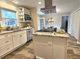 2343 Hunting Valley Dr, Decatur, GA 30033