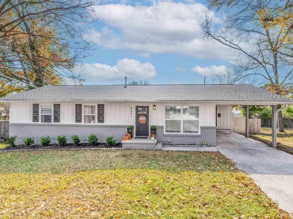 8001 Iowa Dr, Little Rock, AR 72227