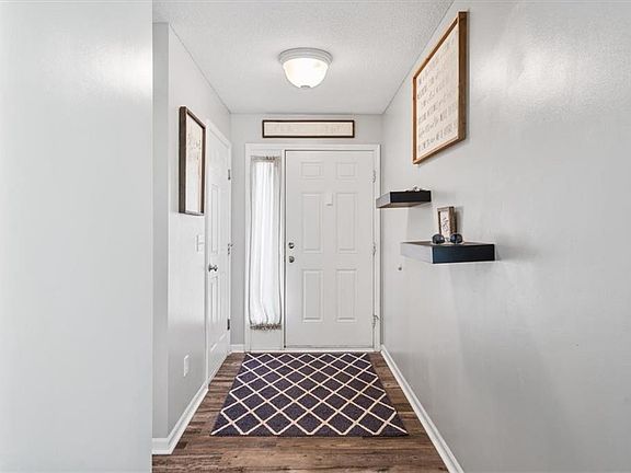 3rd image of 13110 Washington Ct