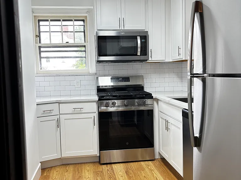282 Summer St #2 — Photo 13