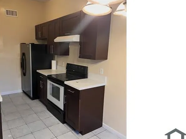 2742 NW 199th Ter, Miami Gardens, FL 33056