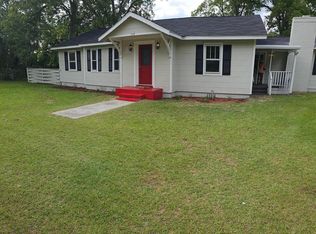 119 E Wacona Dr, Waycross, GA 31501