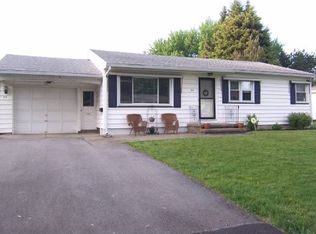 64 Harmony Ln, Rochester, NY 14622