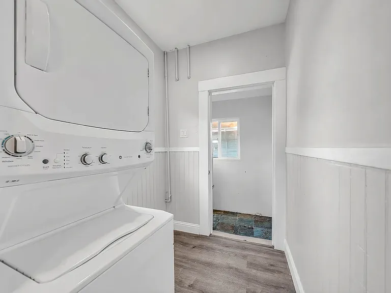3207 West St — Photo 9