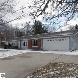 5910 E Baseline Rd, Mount Pleasant, MI, 48858