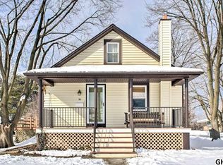 94 Roop St, Highspire, PA 17034