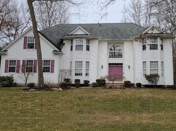 225 Medjay Ln, Toms River, NJ 08755