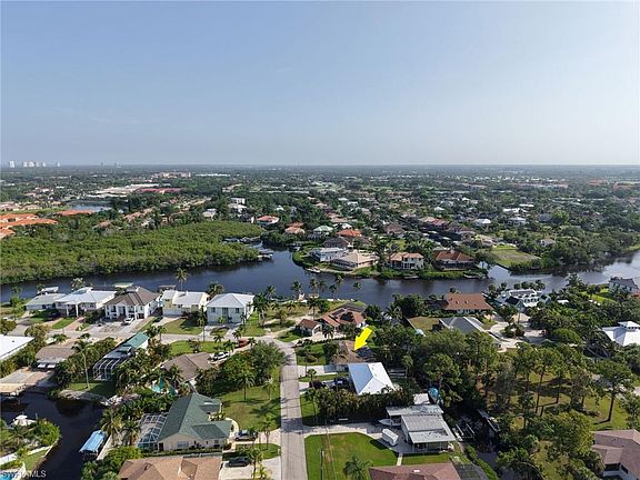 3rd image of 27228 Gasparilla DR