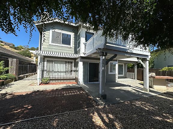 5th image of 265 Paddlewheel Dr
