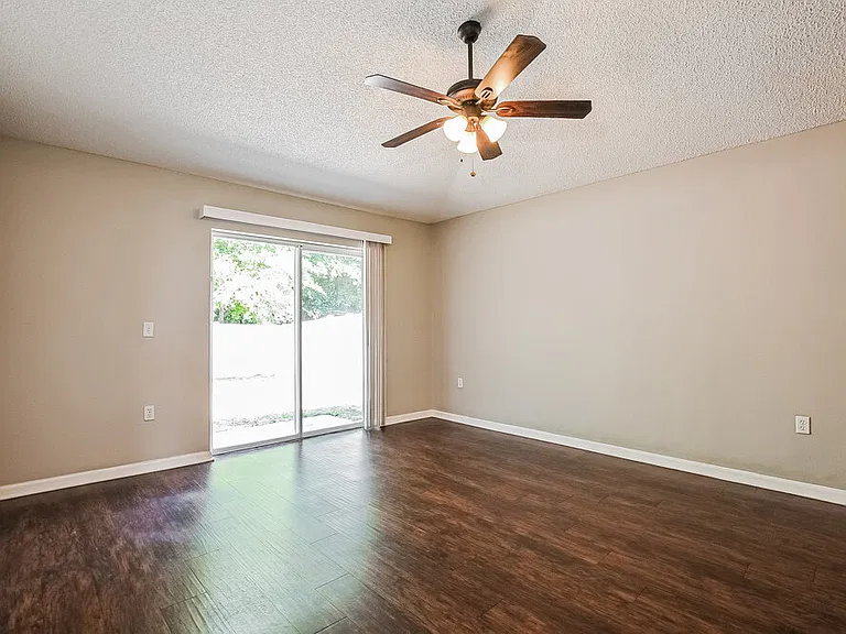 3837 Cinnamon Fern Loop — Photo 8