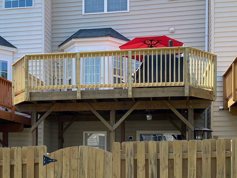 2nd image of 202 Regatta Ln